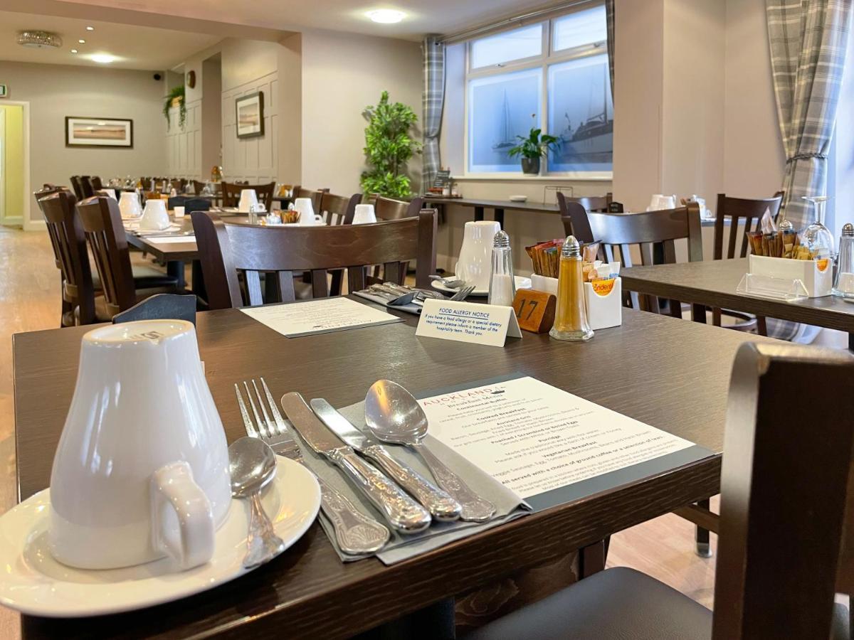 The Auckland Hotel 모아캠비 외부 사진